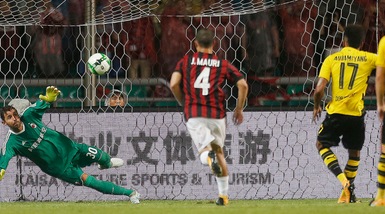 International Champions Cup: Milan-Borussia Dortmund 1-3, Aubameyang stende Montella