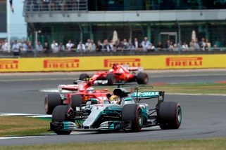 F1, Hamilton: «Io alla Ferrari? Nessun piano»