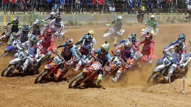 Motocross, Europeo 85cc: tragico incidente, muore Cuharciuc