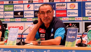 Napoli, Sarri: «Non siamo noi i favoriti per lo scudetto»