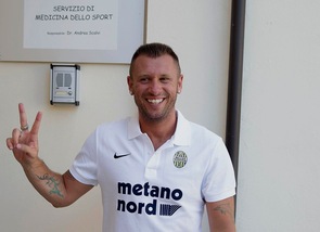 Cassano dice basta: «Ho chiuso con il calcio»