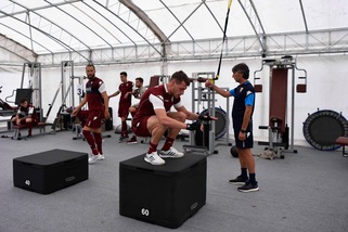 Torino, l'allenamento in palestra e in campo