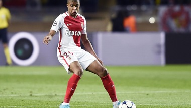 Calciomercato, Mbappé: futuro a metà tra Monaco e Real
