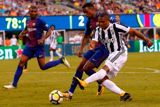 Calciomercato Juventus, prima missione di Allegri: inserire Douglas Costa