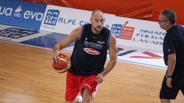 Basket Serie A, Cusin a un passo da Milano