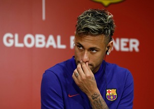 Il Barcellona: «Neymar? Se il Psg paga la clausola li denunciamo»