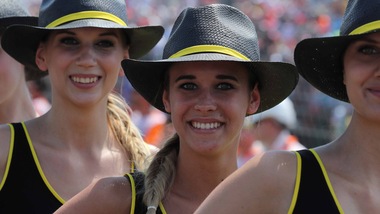 Ungheria, le ragazze incantano la pista di Budapest