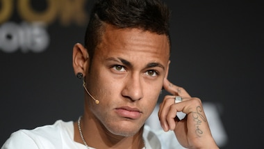 Neymar lascia Barcellona: si punta sugli acquisti blaugrana