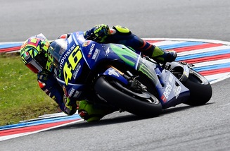 MotoGp Yamaha, Rossi: «Giornata difficile, dobbiamo lavorare»