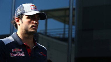 F1, Sainz: «Nel mio futuro c'è solo la Red Bull»
