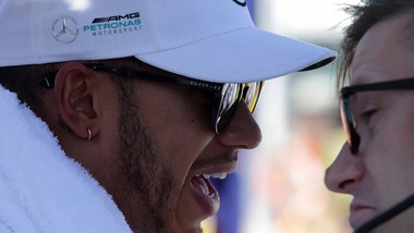 F1, Hamilton: «Troppi punti persi fino a qui»