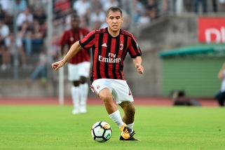 Milan, Josè Mauri ai margini: non è sul mercato, ma non gioca