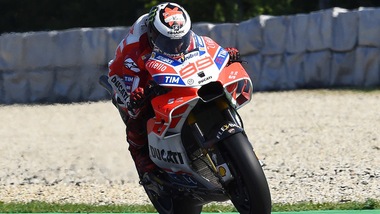 MotoGp Ducati, Lorenzo: «Ottimo feeling con la nuova carena»