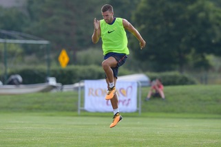 Siviglia-Roma 2-1: Dzeko segna tardi, il trofeo 'Puerta' agli andalusi