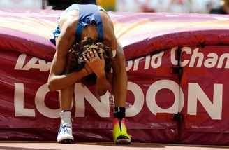Mondiali Atletica, Tamberi fuori dalla finale di salto in alto: «Meritavo più fortuna»