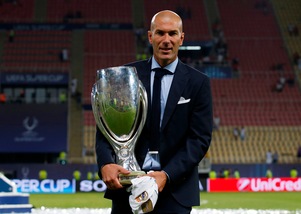 Real Madrid, Zidane rinnova fino al 2020: contratto da 8 milioni