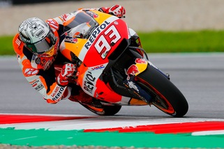 MotoGp Austria: Marquez vola in pole, Ducati ok. Rossi solo 7°