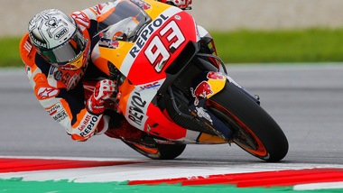 MotoGp Austria: Marquez vola in pole, Ducati ok. Rossi solo 7°