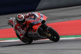 MotoGp Austria, Lorenzo: «Un grande terzo posto»