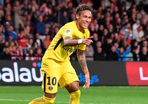 Neymar, un peso medio di MMA come guardia del corpo