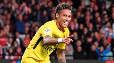 Neymar, un peso medio di MMA come guardia del corpo