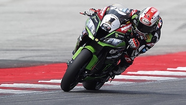 Superbike Jerez, doppietta Rea: vince anche Gara 2