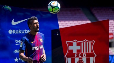 Barcellona, presentato Paulinho: inizia l'era post-Neymar
