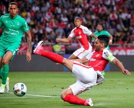 Ligue 1, Metz-Monaco 0-1: Falcao regala record e vetta