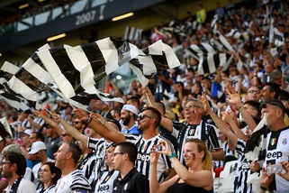 Juventus-Cagliari, la diretta Twitter dell'anticipo di serie A