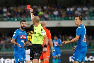 Serie A, gli squalificati: stop Hysaj e Ceccherini. Maxi multa al Verona