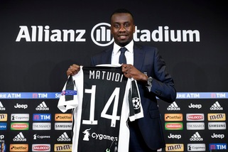 Il giorno di Matuidi: «Da Dani Alves grandi parole sulla Juventus»