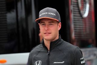 F1, Vandoorne rinnova con la McLaren
