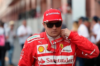 F1, Raikkonen: «Vorrei che restasse anche Vettel»