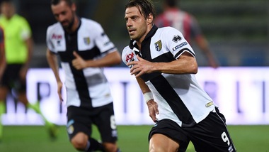 Serie B, Parma-Cremonese 1-0: basta il gol di Calaiò