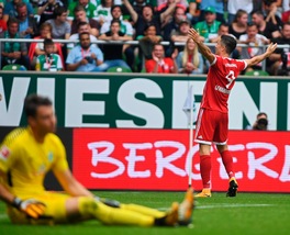 Werder Brema-Bayern Monaco 0-2, doppietta di Lewandowski in tre minuti