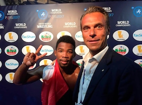 Lotta libera, Chamizo oro ai Mondiali nei 70 kg