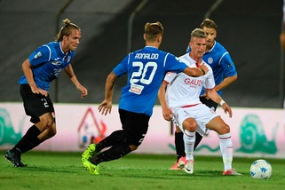 Serie B: Novara e Pro Vercelli ko al debutto con Carpi e Frosinone, vince il Palermo
