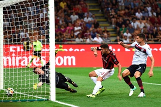 Milan-Cagliari 2-1, Cutrone fa impazzire San Siro