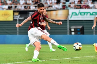 Milan, Sosa e Paletta in uscita: gli aggiornamenti. Gomez, niente Fenerbahce