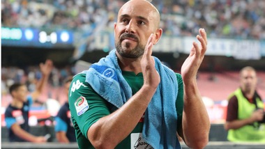 Reina, l'agente e il padre: «Resta a Napoli per vincere lo scudetto»