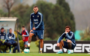 Sampaoli, frecciata a Higuain: «Abbiamo bisogno di un attaccante come Icardi»