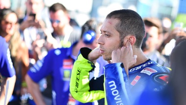 MotoGp, Rossi può tornare entro 40 giorni