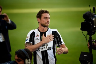 Marchisio scrive a Valentino Rossi: «I campioni fanno la differenza»