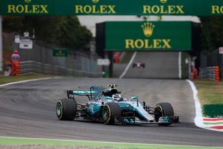 F1, Monza: Bottas balza in testa, Vettel sempre terzo