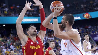 EuroBasket 2017, Spagna a valanga sul Montenegro