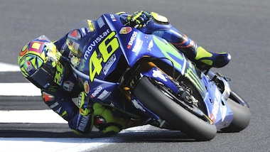 MotoGp, Rossi ancora in sella. Domani deciderà se rientrare
