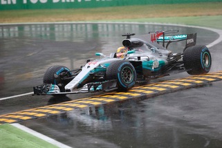 F1, Gp d'Italia: Hamilton in pole, Vettel solo sesto