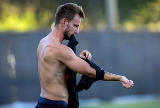 Rakitic, Juventus a rischio: il Barcellona studia alternative