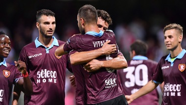 Serie B Salernitana-Unicusano Ternana 3-3. Gol e spettacolo all'Arechi