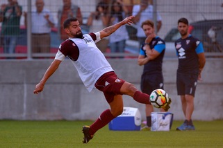 Torino: oltre mille tifosi al Filadelfia, si rivede Rincon